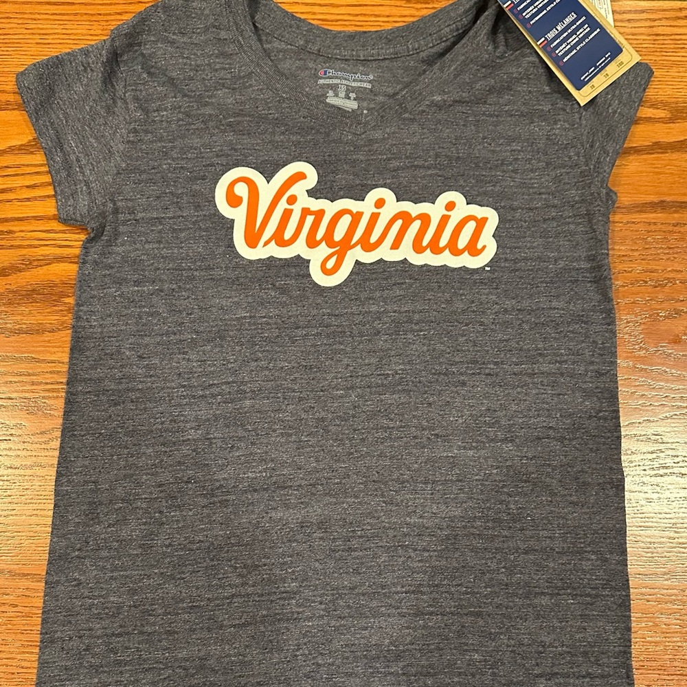 NWT Women's Short Sleeve T-Shirt
Size XS